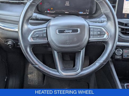 Used 2022 Jeep Compass High Altitude AWD/4WD image 19
