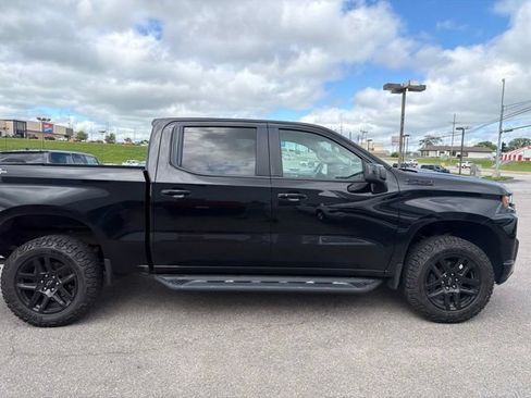 Used 2021 Chevrolet Silverado 1500 LT Trail Boss w/ LPO, Dark Essentials Package AWD/4WD image 12