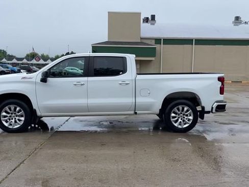 Used 2023 Chevrolet Silverado 1500 RST w/ Z71 Off-Road Package AWD/4WD image 5