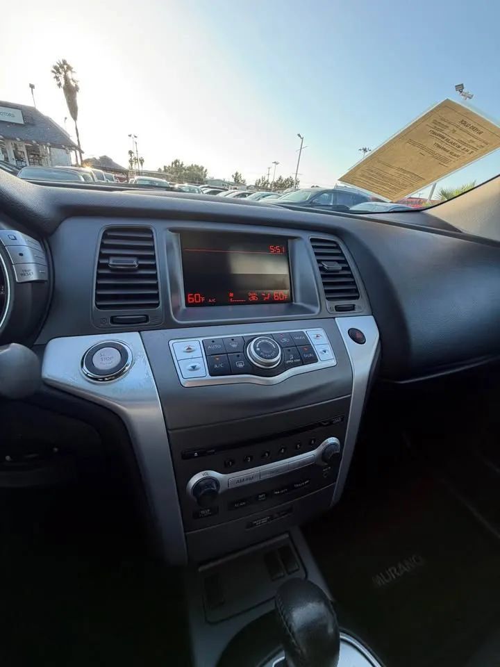 Used 2014 Nissan Murano S FWD image 7