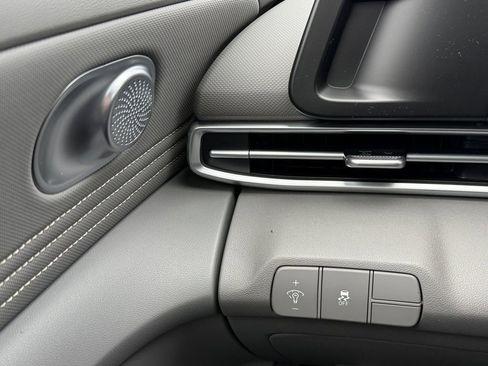 New 2026 Hyundai Elantra Sport w/ Cargo Package FWD image 21