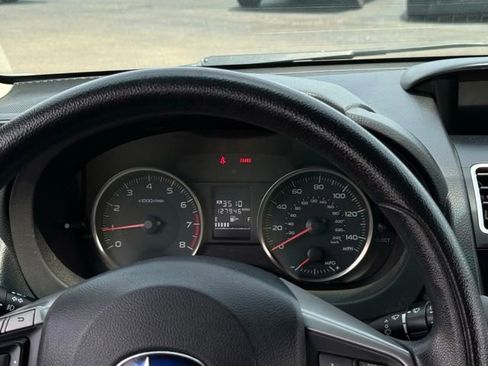 Used 2015 Subaru Crosstrek 2.0i Premium AWD/4WD image 7