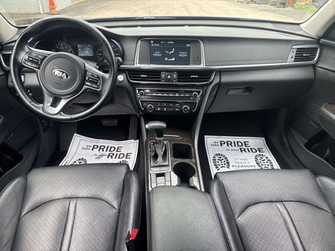 Used 2017 Kia Optima EX w/ Premium Package image 17