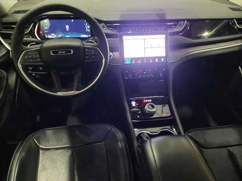 Used 2022 Jeep Grand Cherokee Limited 4xe w/ Luxury Tech Group II AWD/4WD image 22