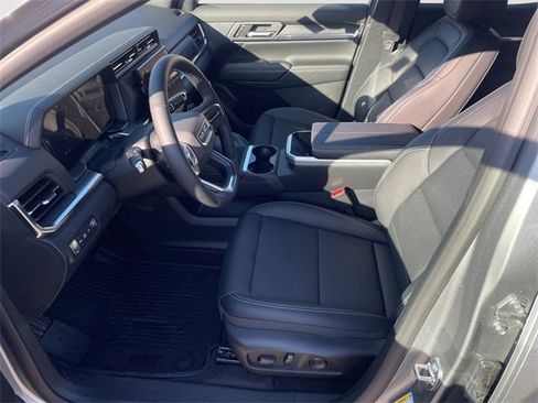 New 2026 GMC Terrain Elevation w/ Elevation Premium Package image 9