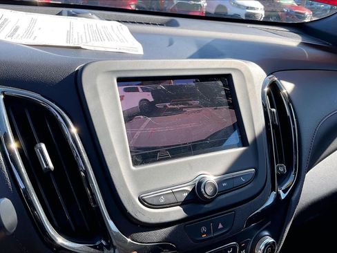 Certified 2023 Chevrolet Equinox RS image 20