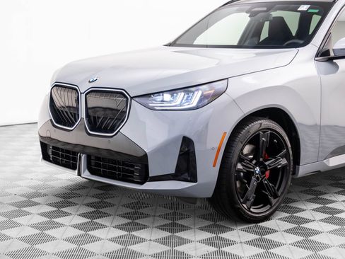 Certified 2025 BMW X3 xDrive30i w/ Premium Package image 37