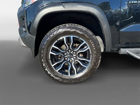 Used 2024 Chevrolet Colorado Trail Boss w/ LPO, Dark Essentials Package image 14