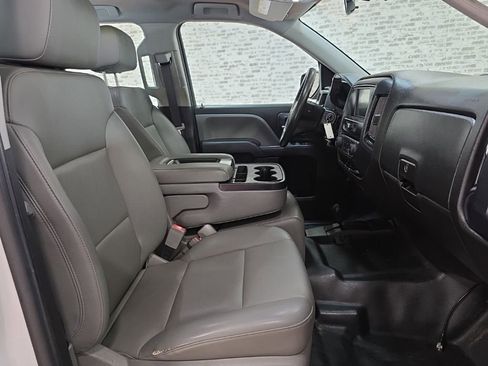 Used 2019 Chevrolet Silverado 1500 W/T AWD/4WD image 8