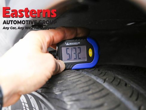 Used 2021 Jeep Compass 80th Special Edition image 27