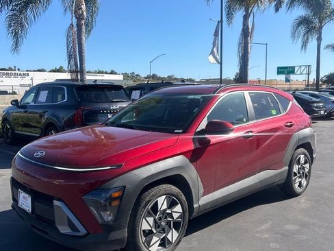 Used 2025 Hyundai Kona SEL FWD image 1