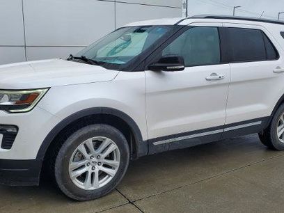 Certified 2018 Ford Explorer XLT w/ Equipment Group 202A