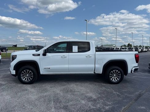 Used 2022 GMC Sierra 1500 AT4 w/ AT4 Premium Package AWD/4WD image 39