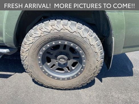 Used 2022 Toyota 4Runner TRD Off-Road Premium w/ Moonroof Package AWD/4WD image 8