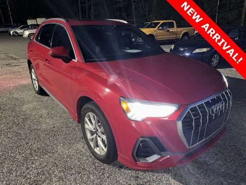 Used 2023 Audi Q3 2.0T Premium Plus w/ Premium Plus Package image 3