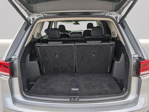 Certified 2025 Volkswagen Atlas SE AWD/4WD image 12