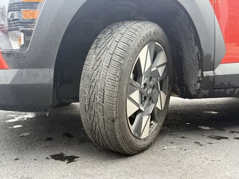 Used 2024 Hyundai Kona SEL image 33