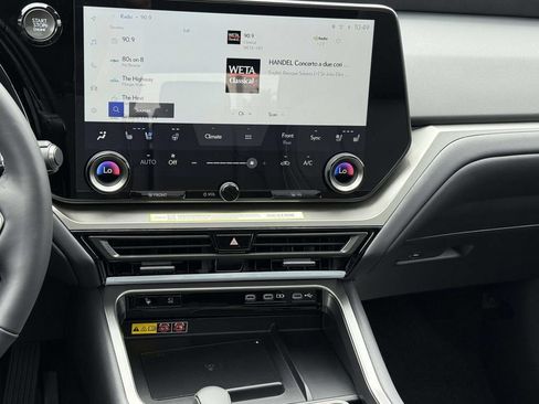 Used 2026 Lexus TX 350 AWD w/ Technology Package image 14