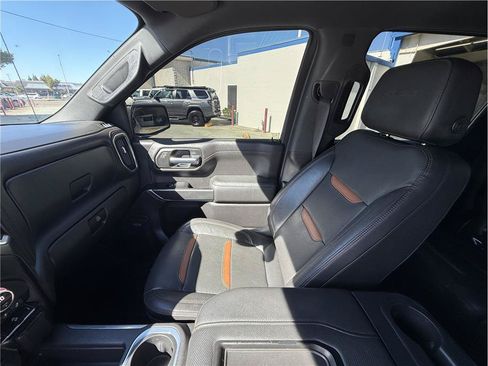 Used 2020 GMC Sierra 1500 AT4 w/ AT4 Premium Package AWD/4WD image 25