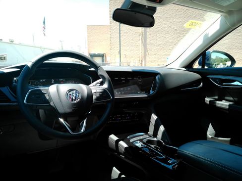 Used 2023 Buick Envision Essence AWD/4WD image 6