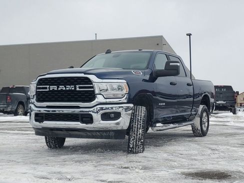 Used 2024 RAM 2500 Big Horn w/ Bed Utility Group image 4