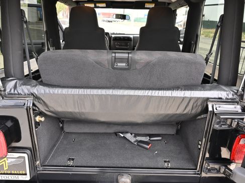 Used 2005 Jeep Wrangler Sport AWD/4WD image 23