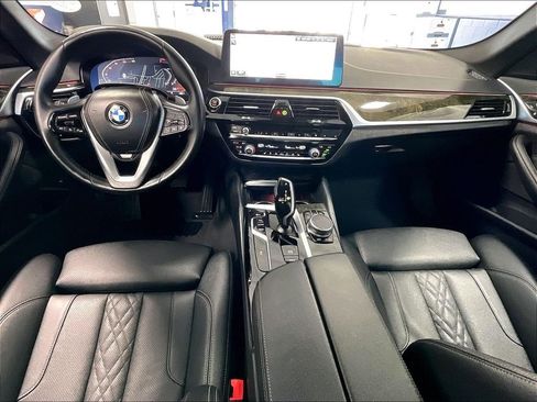 Used 2023 BMW 530i xDrive w/ Convenience Package AWD/4WD image 21