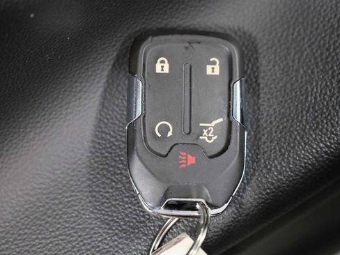 Used 2021 GMC Terrain SLT w/ Infotainment Package II AWD/4WD image 40