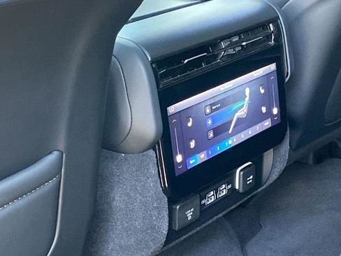 Used 2024 Jeep Grand Wagoneer Series II w/ Quick Order Packagew 28T image 18