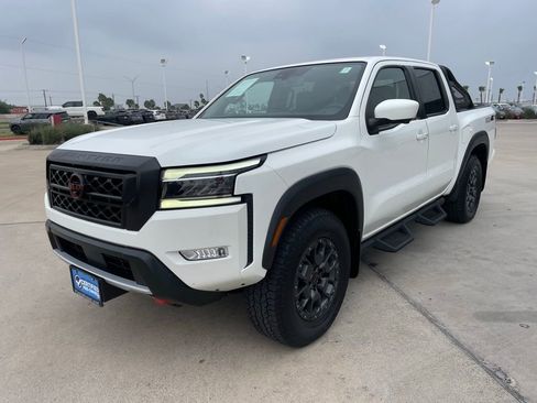 Certified 2023 Nissan Frontier PRO-4X w/ Pro-4X Premium Package AWD/4WD image 5