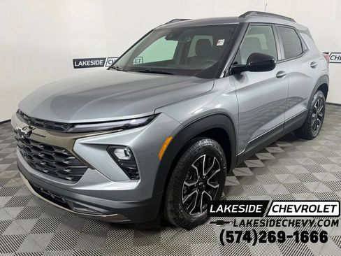 New 2026 Chevrolet TrailBlazer ACTIV w/ Convenience Package FWD image 1
