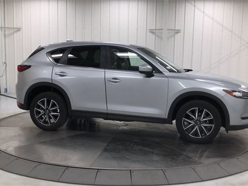 Used 2018 MAZDA CX-5 Touring image 9