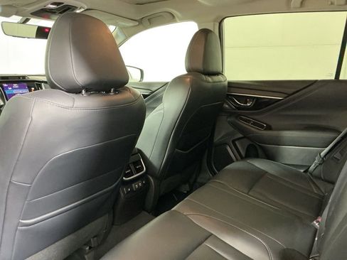 Used 2020 Subaru Outback Limited image 25