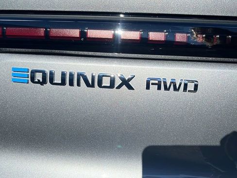 New 2026 Chevrolet Equinox EV LT image 31