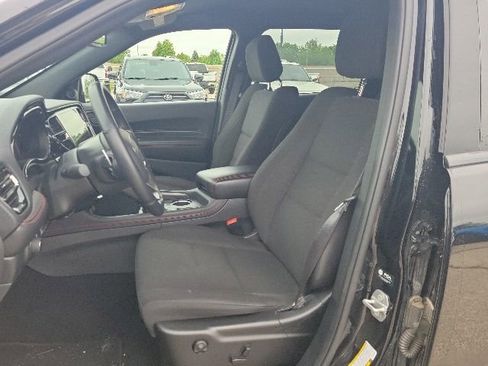 Used 2025 Dodge Durango GT AWD/4WD image 16