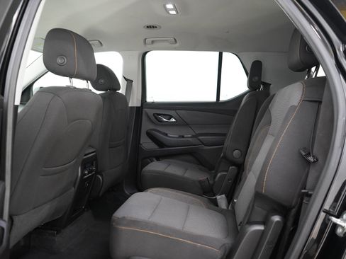 Used 2018 Chevrolet Traverse LT AWD/4WD image 16