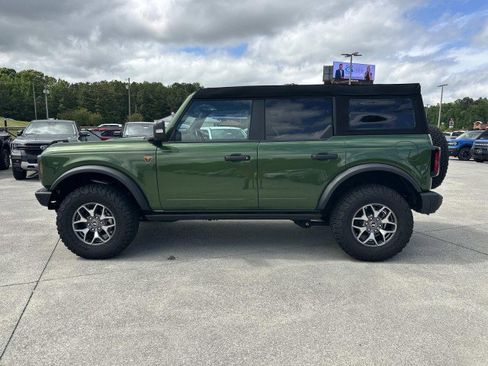 Used 2025 Ford Bronco Badlands AWD/4WD image 4
