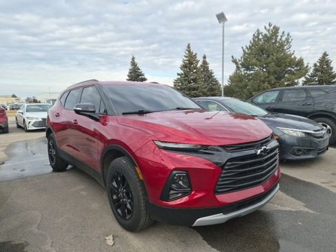 Used 2021 Chevrolet Blazer LT w/ Sound & Technology Package image 3