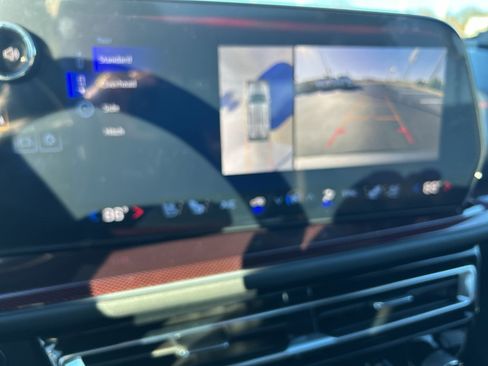 New 2026 Chevrolet Traverse RS image 21