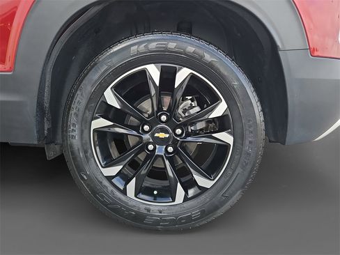 Used 2022 Chevrolet TrailBlazer LT w/ Confidence II Package image 8