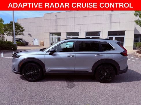 Used 2023 Honda CR-V Sport Touring image 4