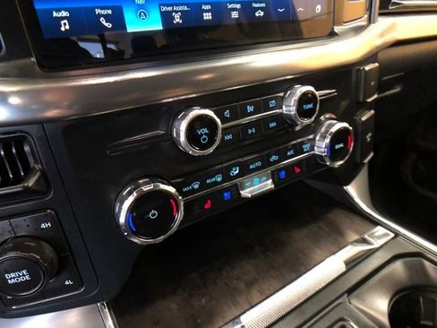 Certified 2022 Ford F150 Lariat image 18