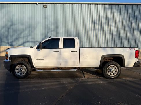 Used 2015 Chevrolet Silverado 3500 W/T w/ WT Fleet Convenience Package image 9