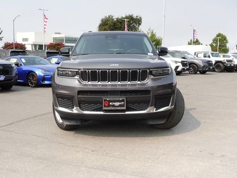 Used 2023 Jeep Grand Cherokee L Laredo w/ Trailer Tow Group (B) AWD/4WD image 2