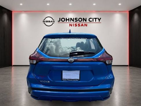 Used 2025 Nissan Kicks Play S FWD image 6