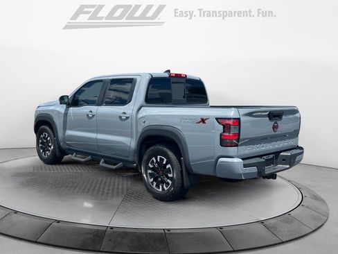Used 2022 Nissan Frontier Pro-X RWD image 6