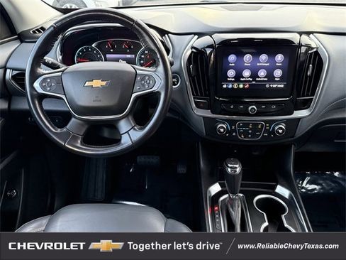 Used 2020 Chevrolet Traverse LT image 12
