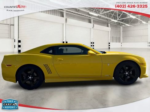 Used 2010 Chevrolet Camaro SS RWD image 6