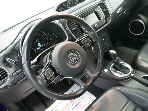Used 2012 Volkswagen Beetle Turbo FWD image 12