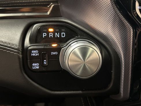 Used 2019 RAM 2500 Limited image 24